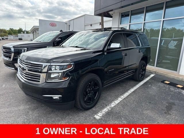 2017 CHEVROLET Tahoe