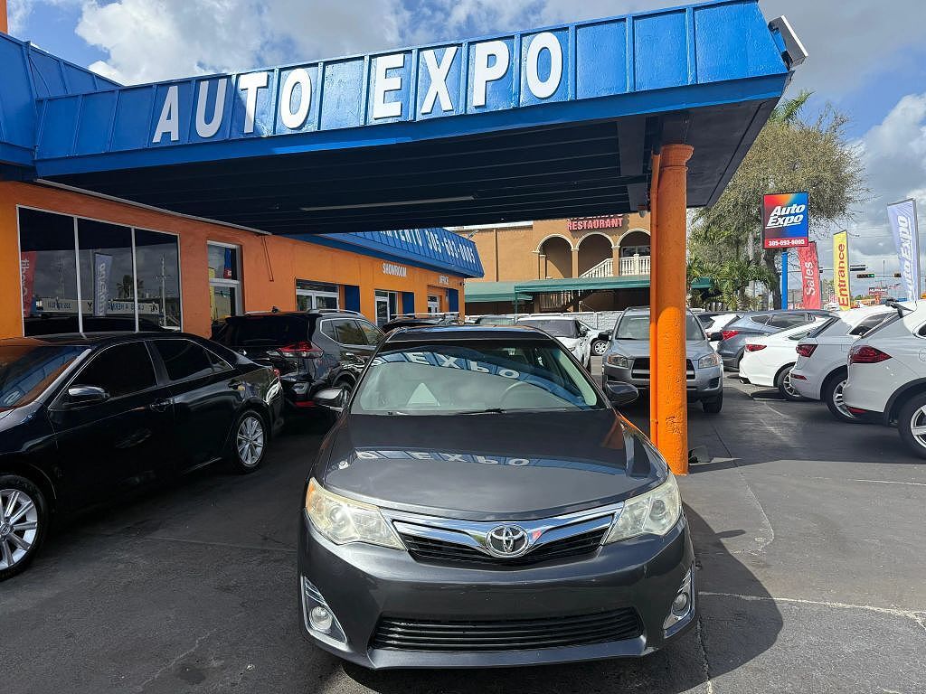 2012 TOYOTA Camry