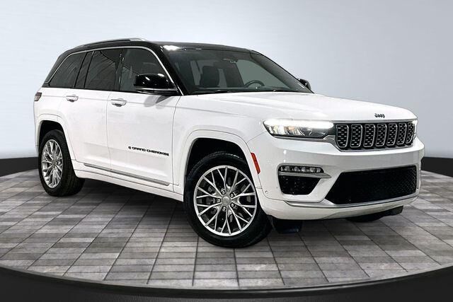 2022 JEEP Grand Cherokee