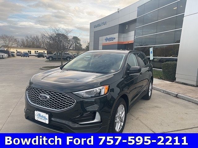 2023 FORD Edge
