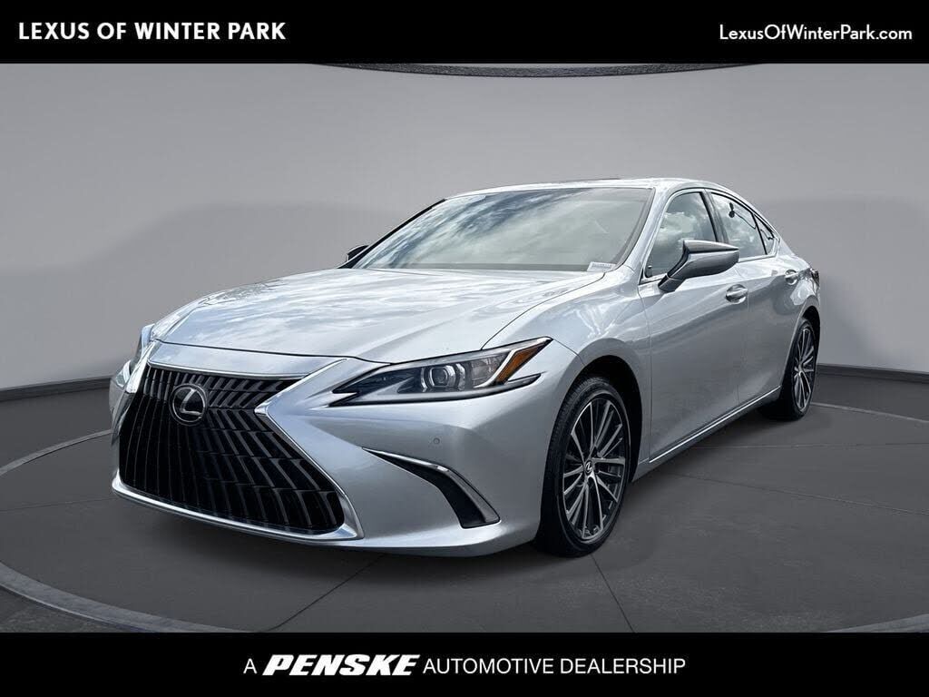 2025 LEXUS ES