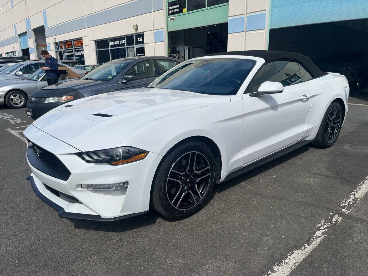 2021 FORD Mustang