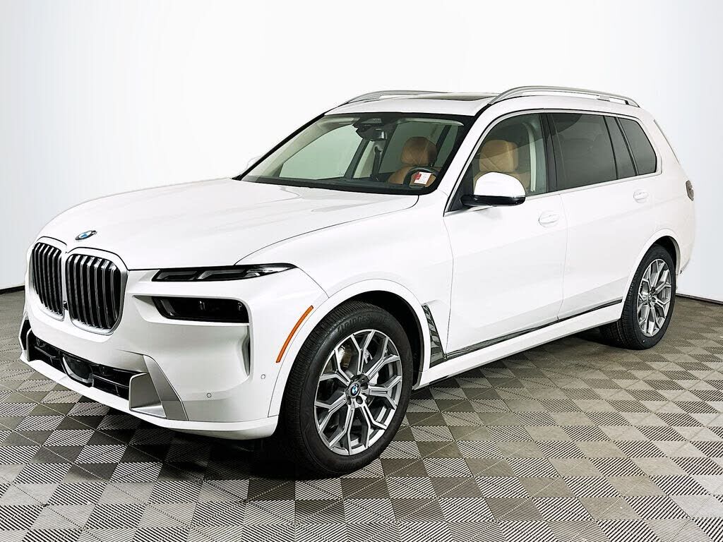 2025 BMW X7