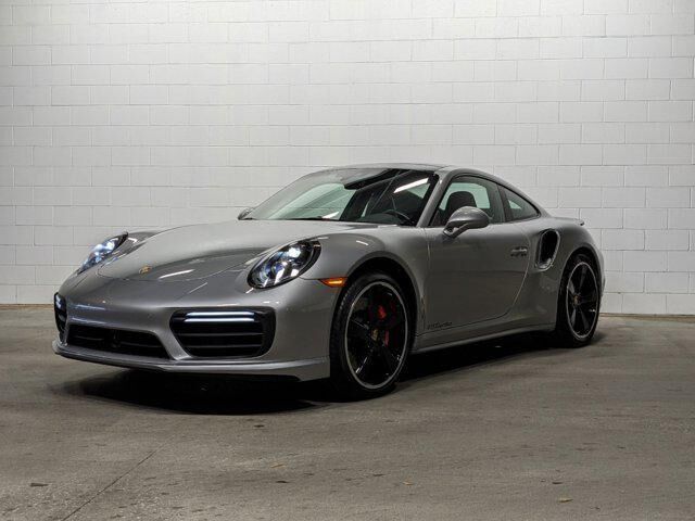2019 PORSCHE 911