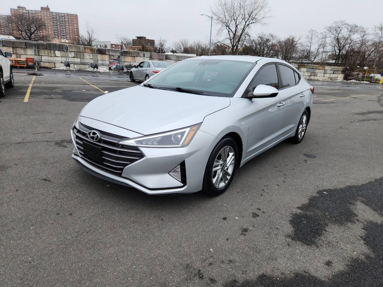 2019 HYUNDAI Elantra
