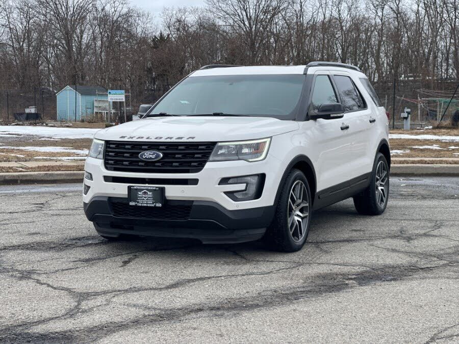 2016 FORD Explorer
