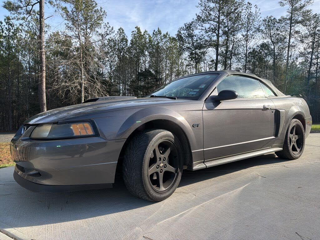 2003 FORD Mustang