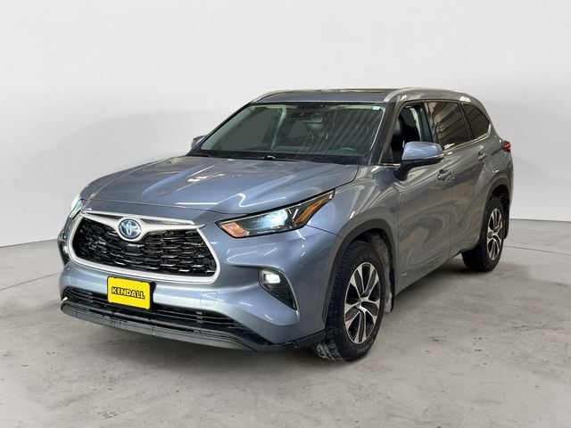 2022 TOYOTA Highlander
