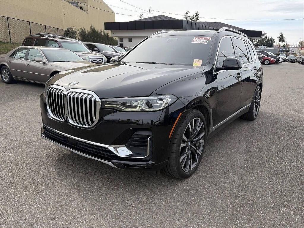 2022 BMW X7