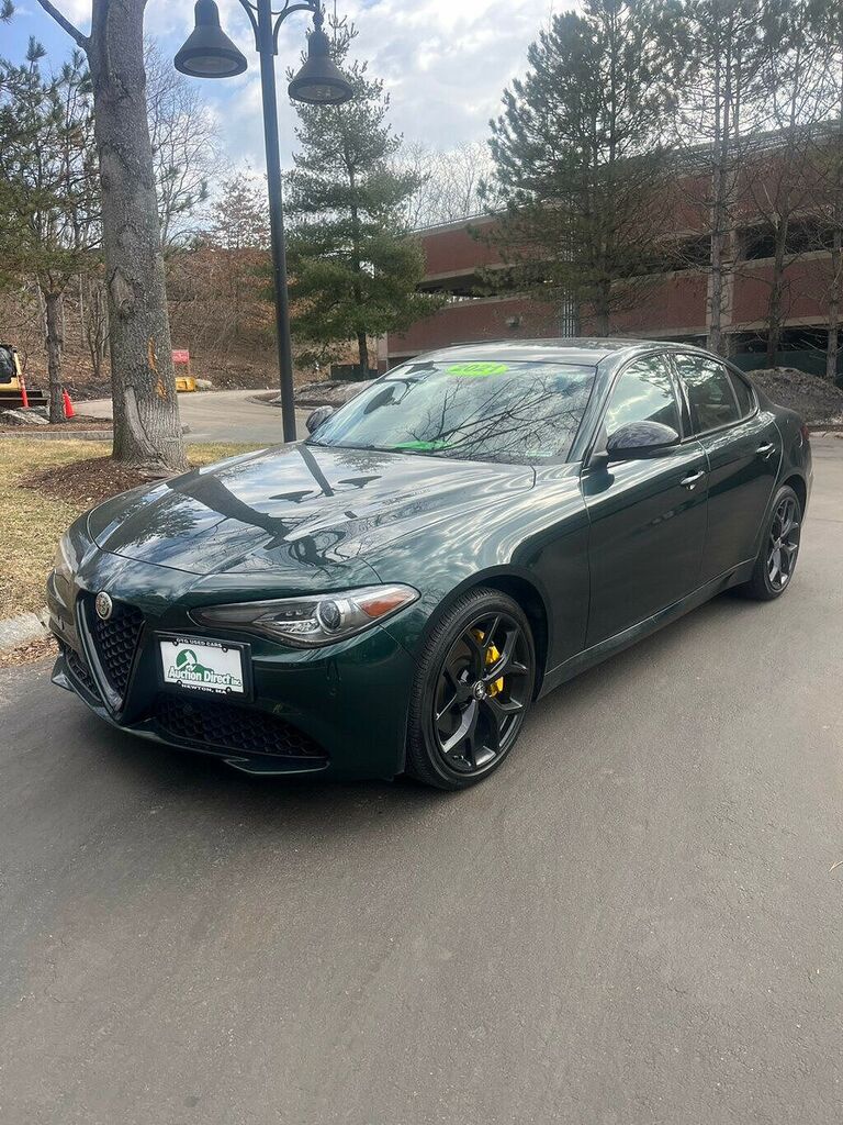 2021 ALFA ROMEO Giulia