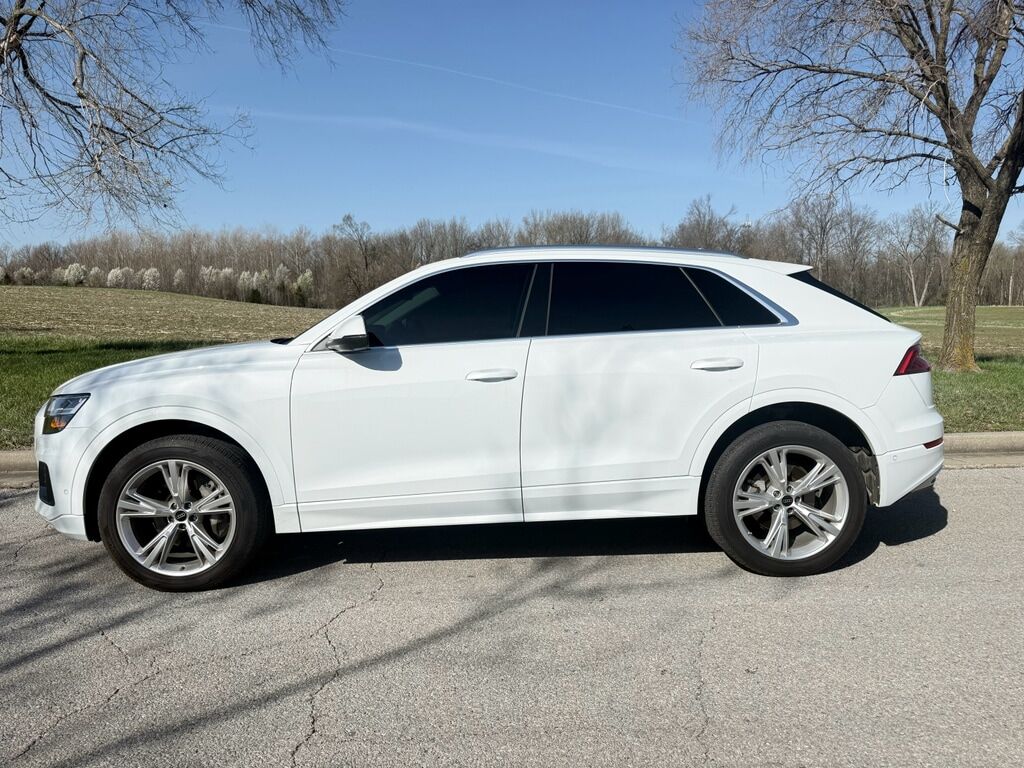 2022 Audi Q8