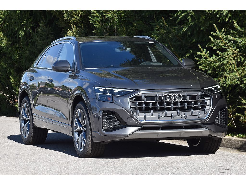 2026 Audi Q8