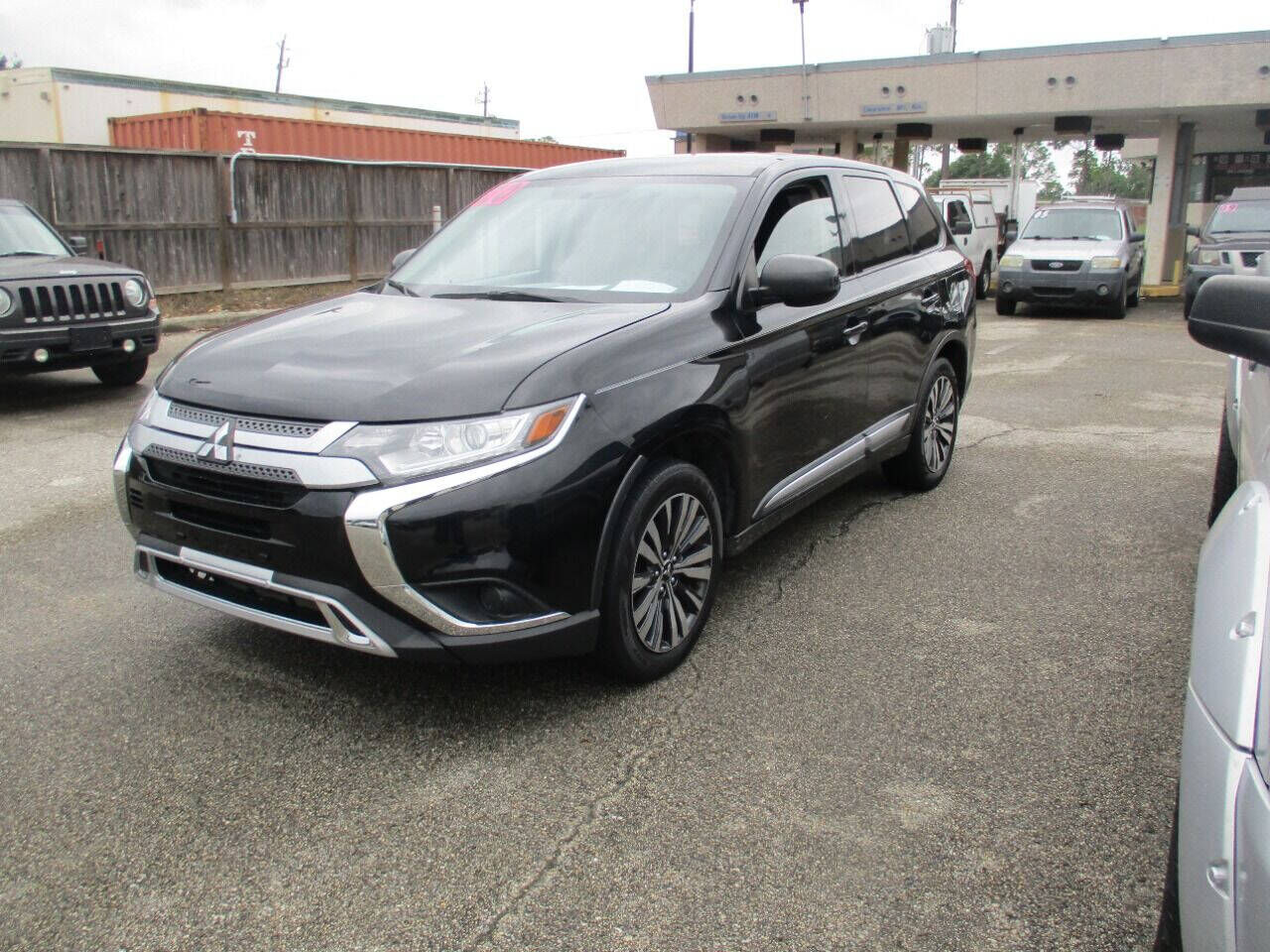 2020 MITSUBISHI Outlander