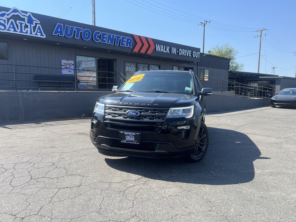 2018 FORD Explorer