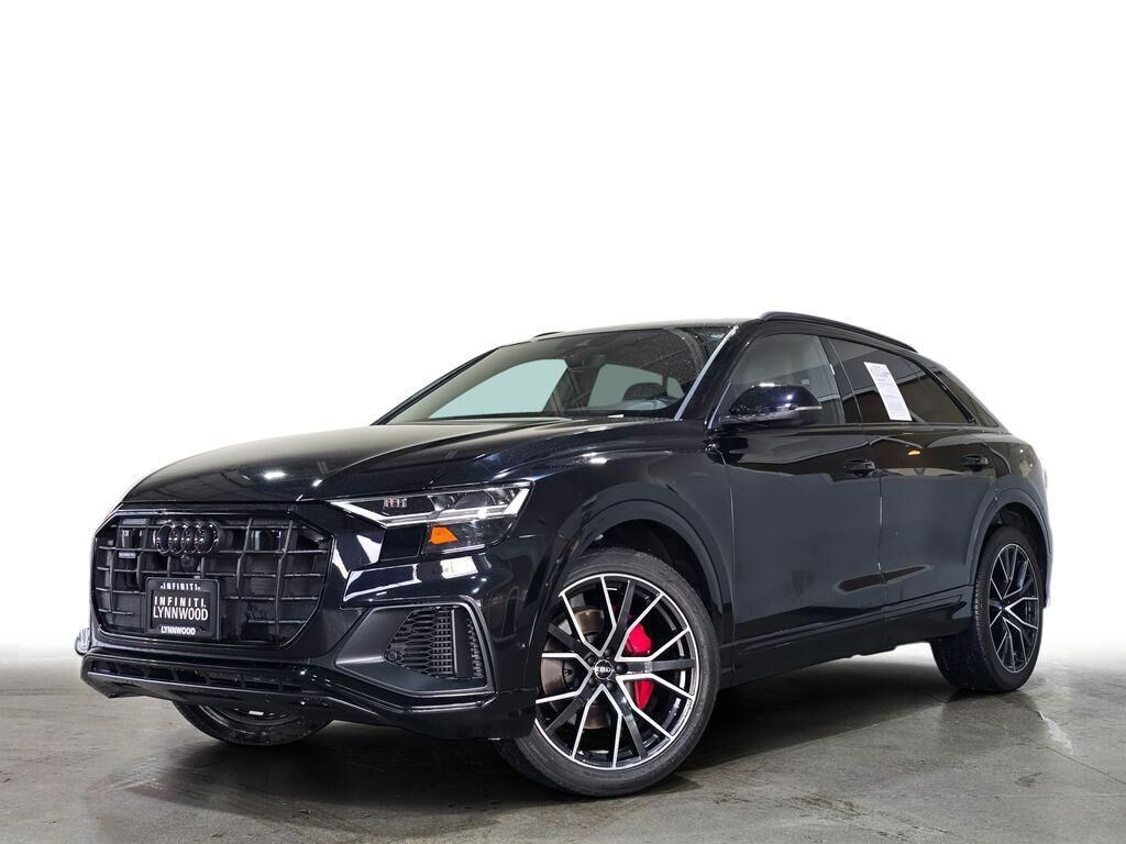 2020 AUDI Q8