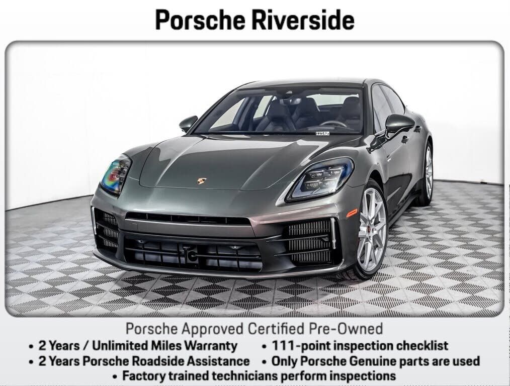 2025 PORSCHE Panamera