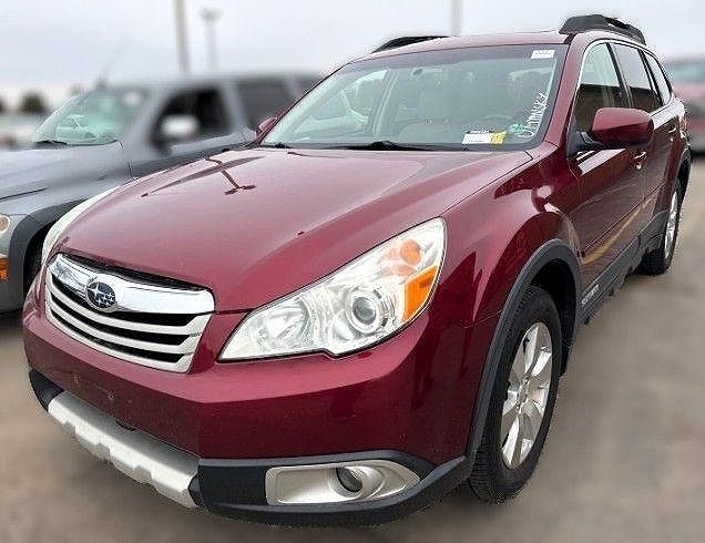 2011 SUBARU Outback