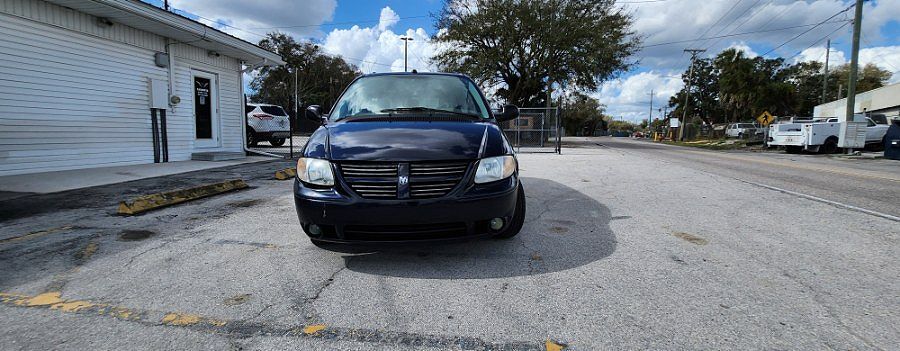 2005 DODGE Caravan
