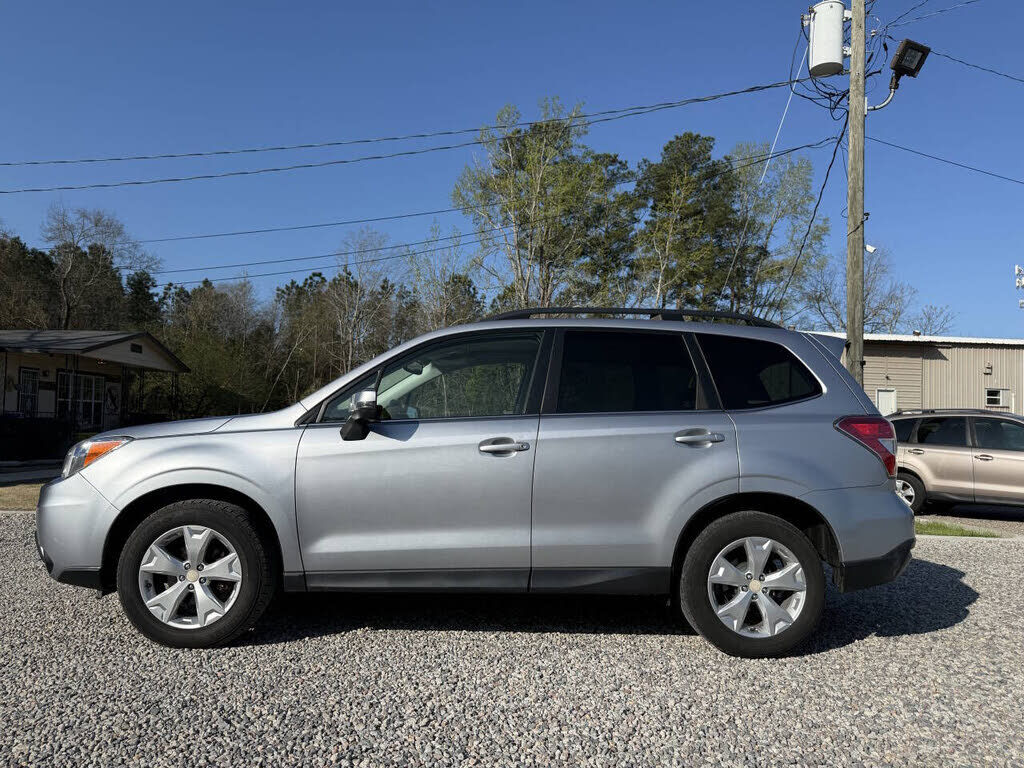 2014 SUBARU Forester
