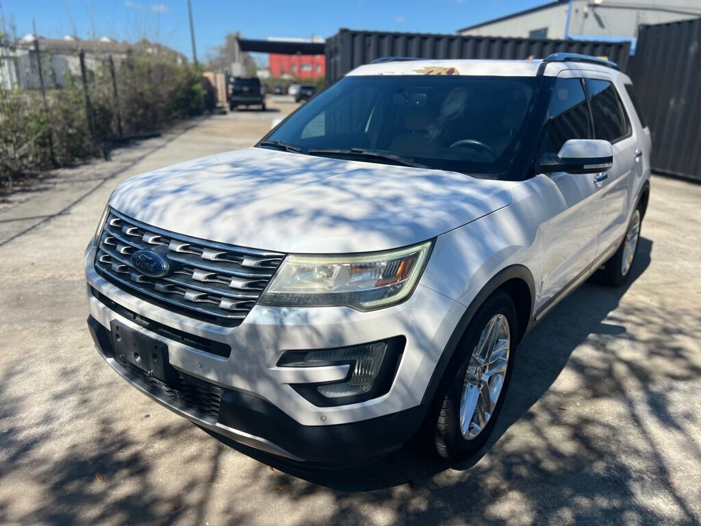 2017 FORD Explorer