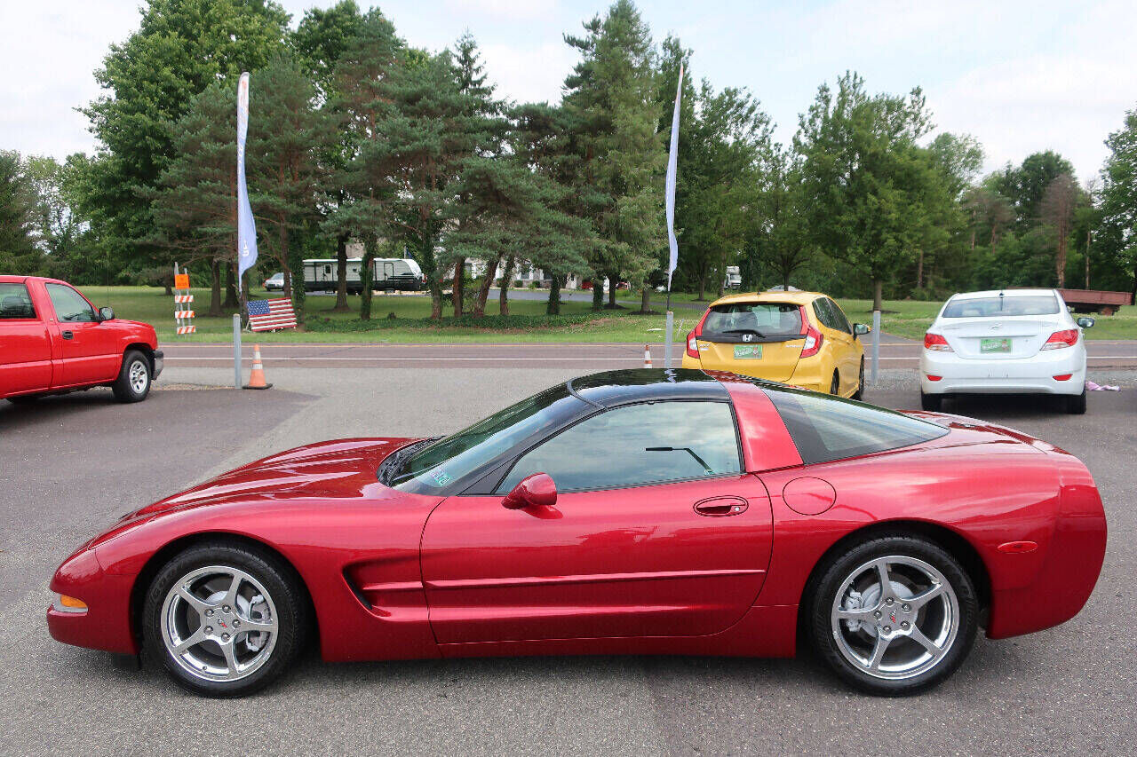 2004 CHEVROLET Corvette