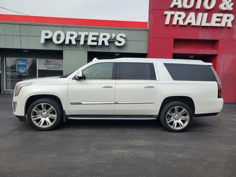 2016 CADILLAC Escalade