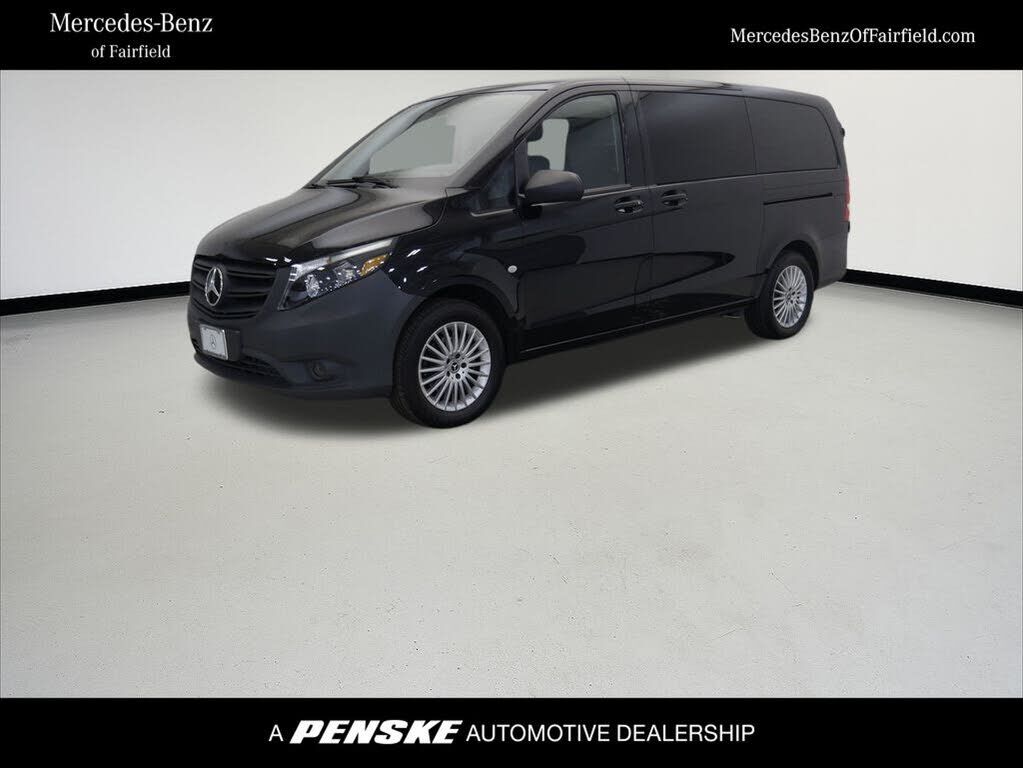 2023 MERCEDES-BENZ METRIS