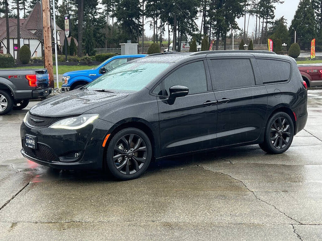 2020 CHRYSLER Pacifica