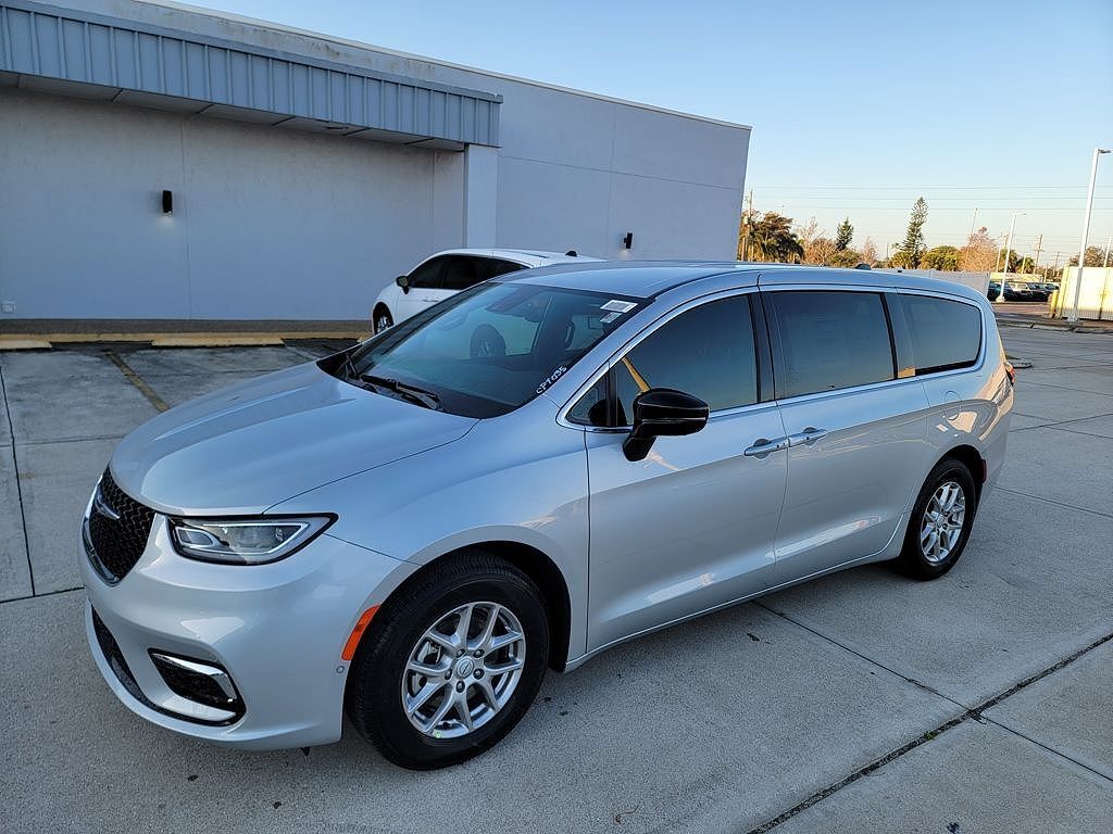 2026 CHRYSLER Pacifica