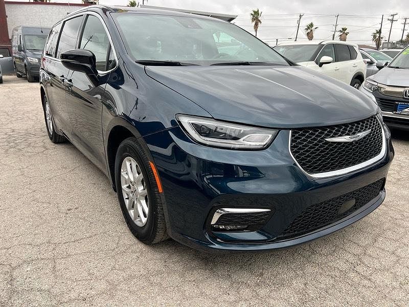 2025 CHRYSLER Pacifica