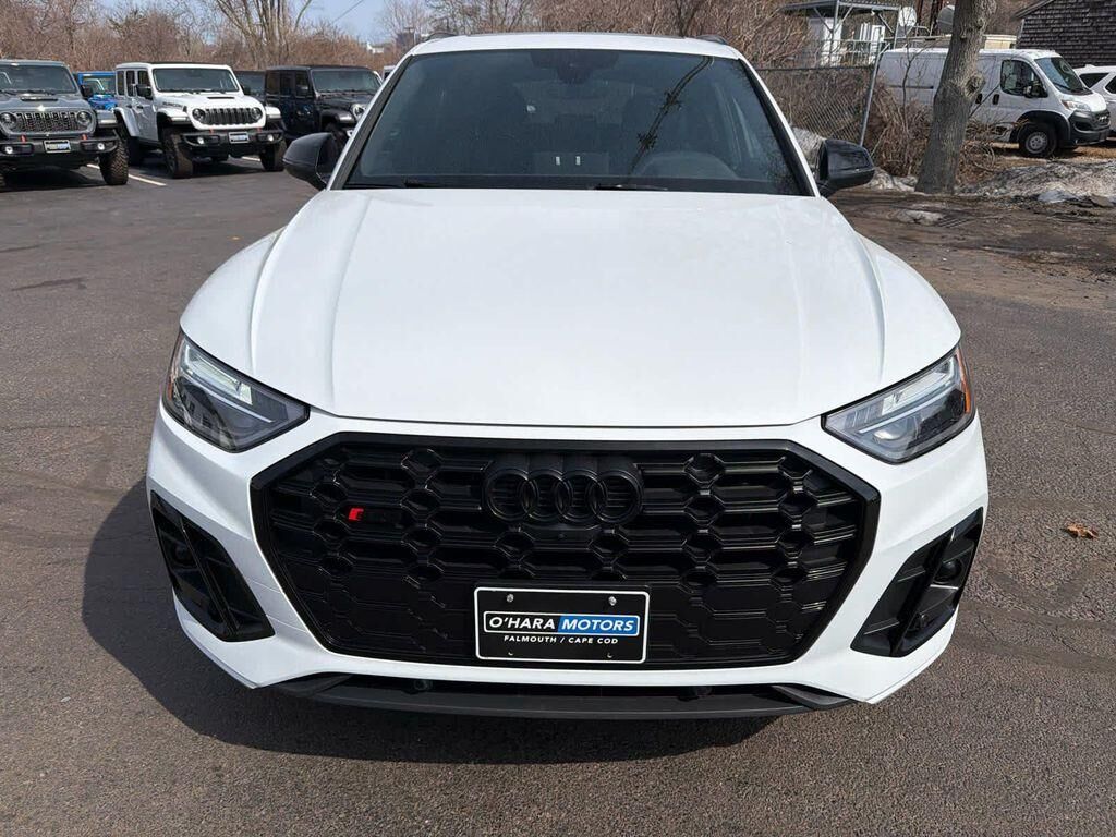2023 Audi SQ5