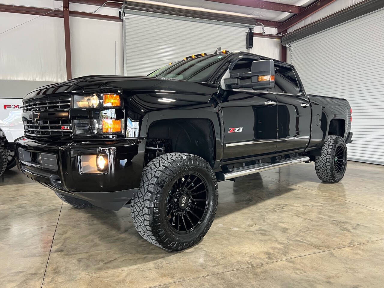 2018 CHEVROLET Silverado