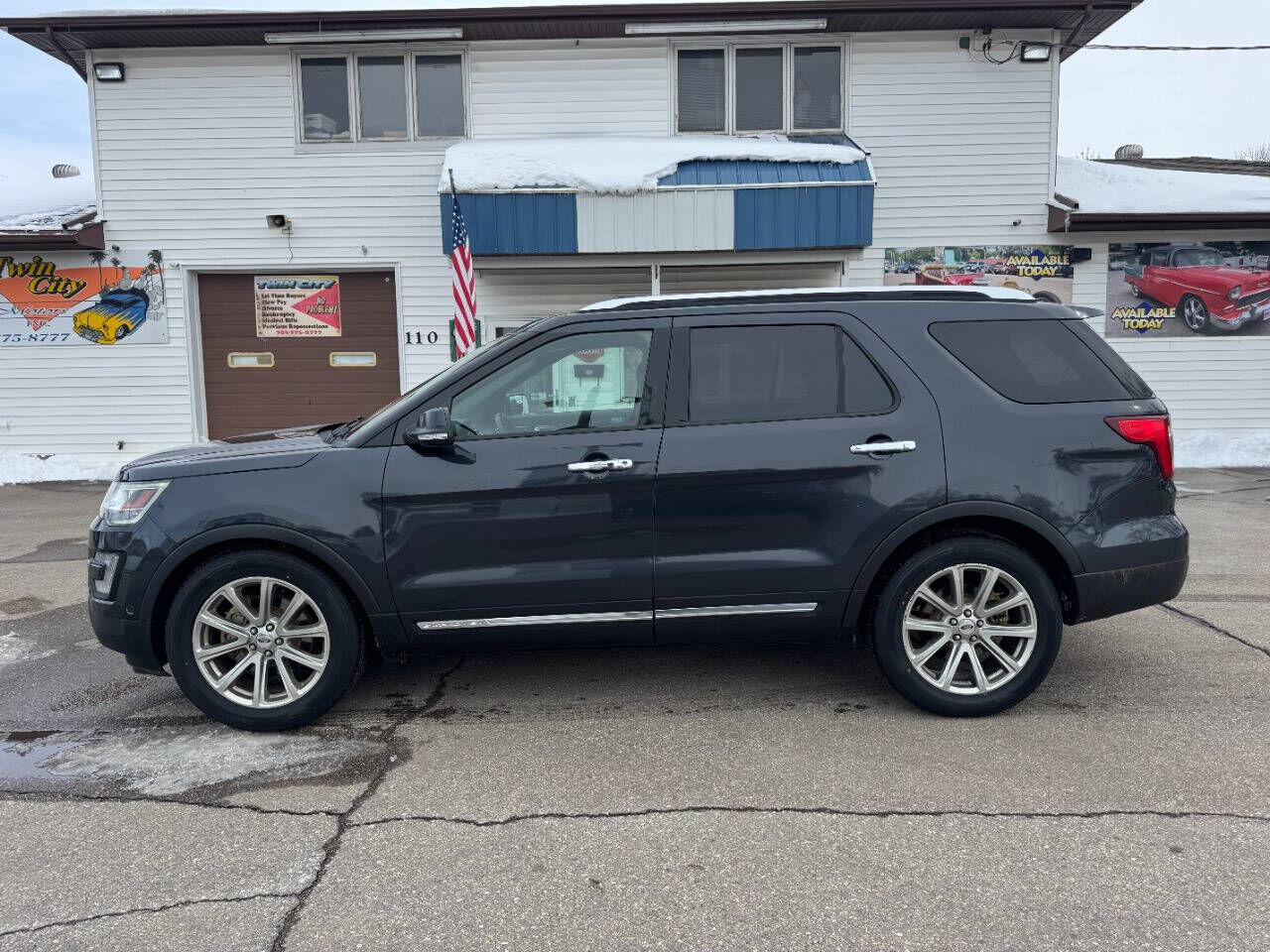 2017 FORD Explorer