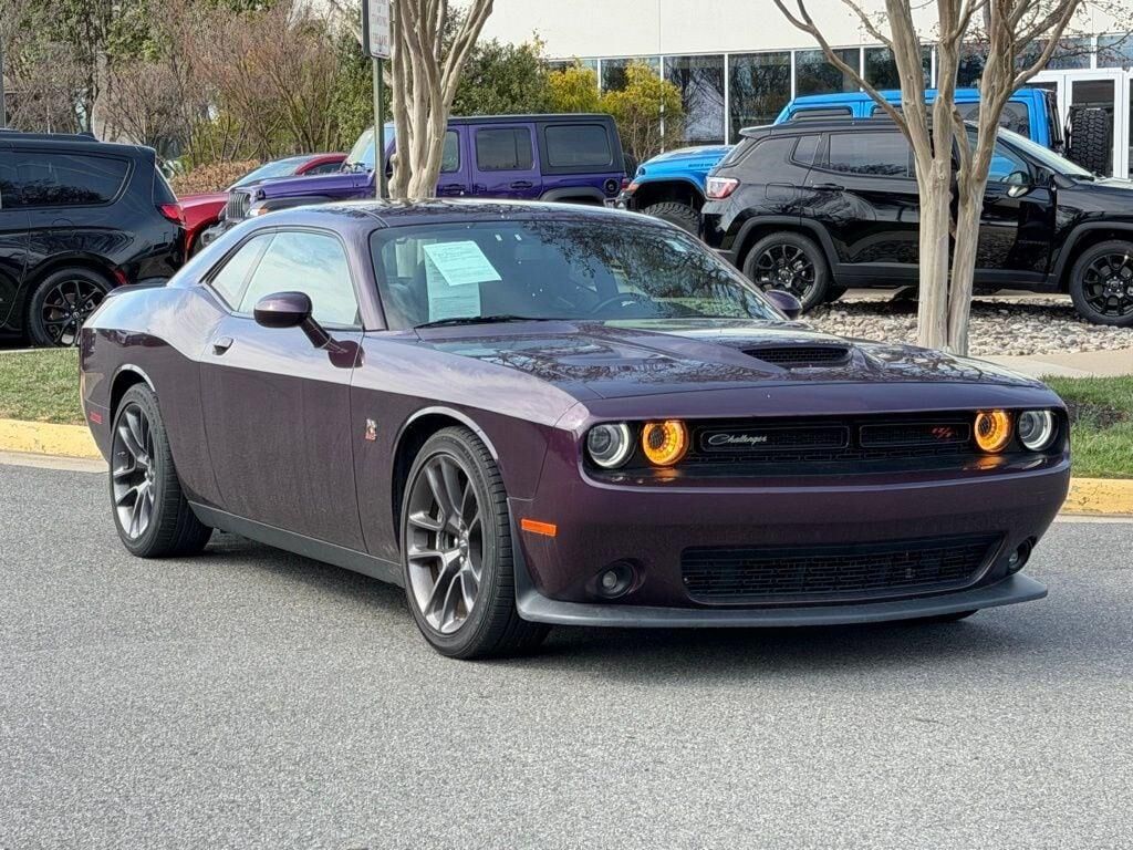 2021 DODGE Challenger