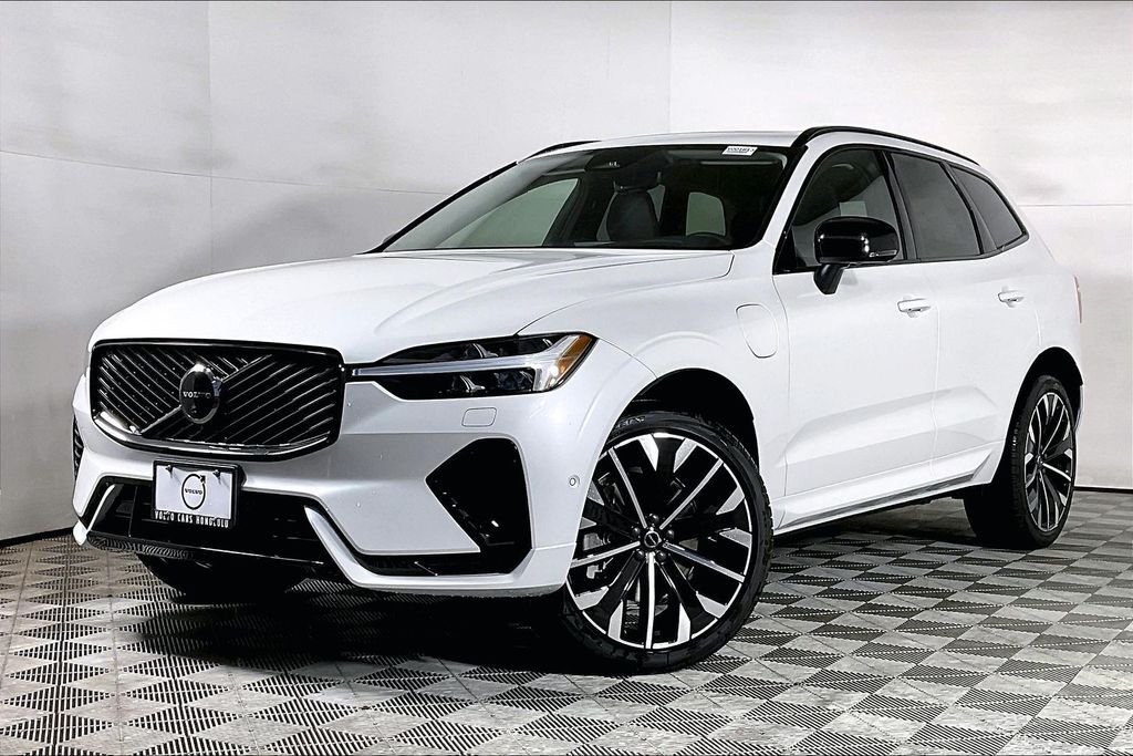 2026 VOLVO XC60