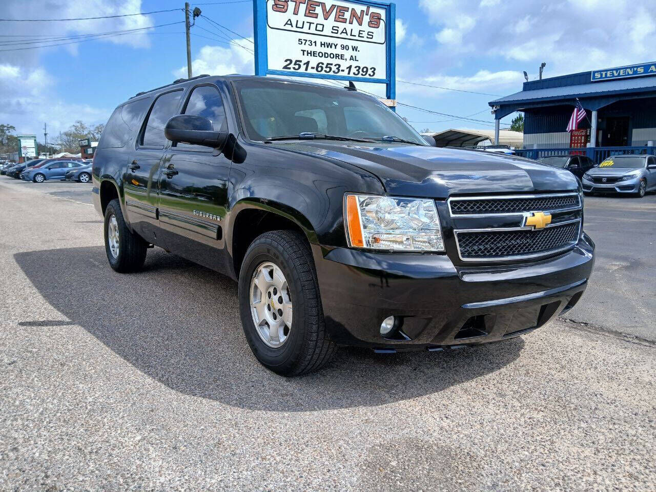 2013 CHEVROLET Suburban