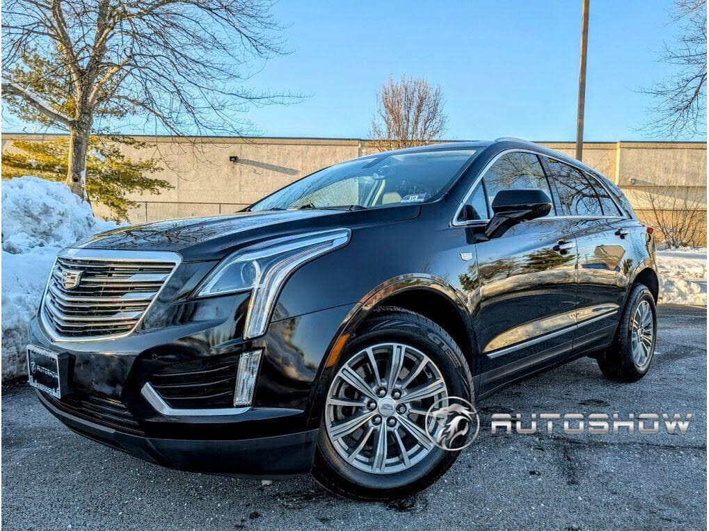 2017 CADILLAC XT5