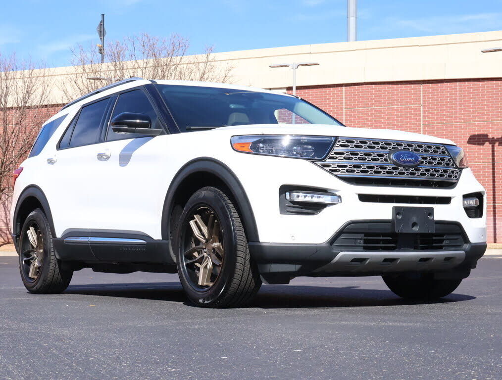 2022 FORD Explorer