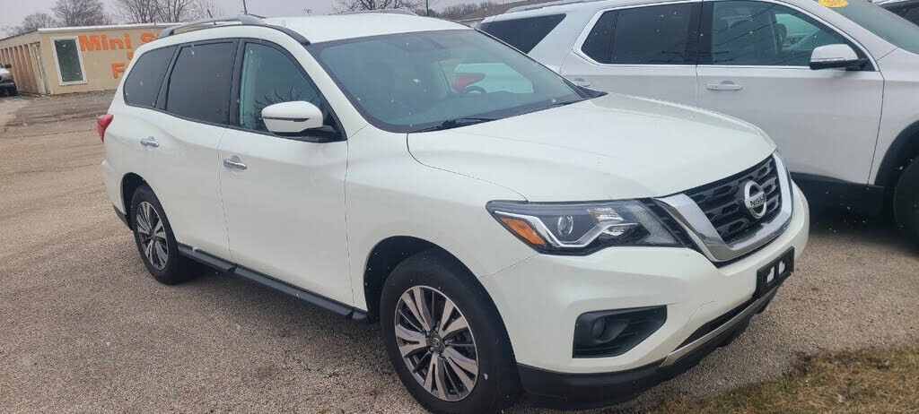2017 NISSAN Pathfinder