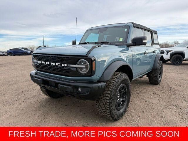 2022 FORD Bronco