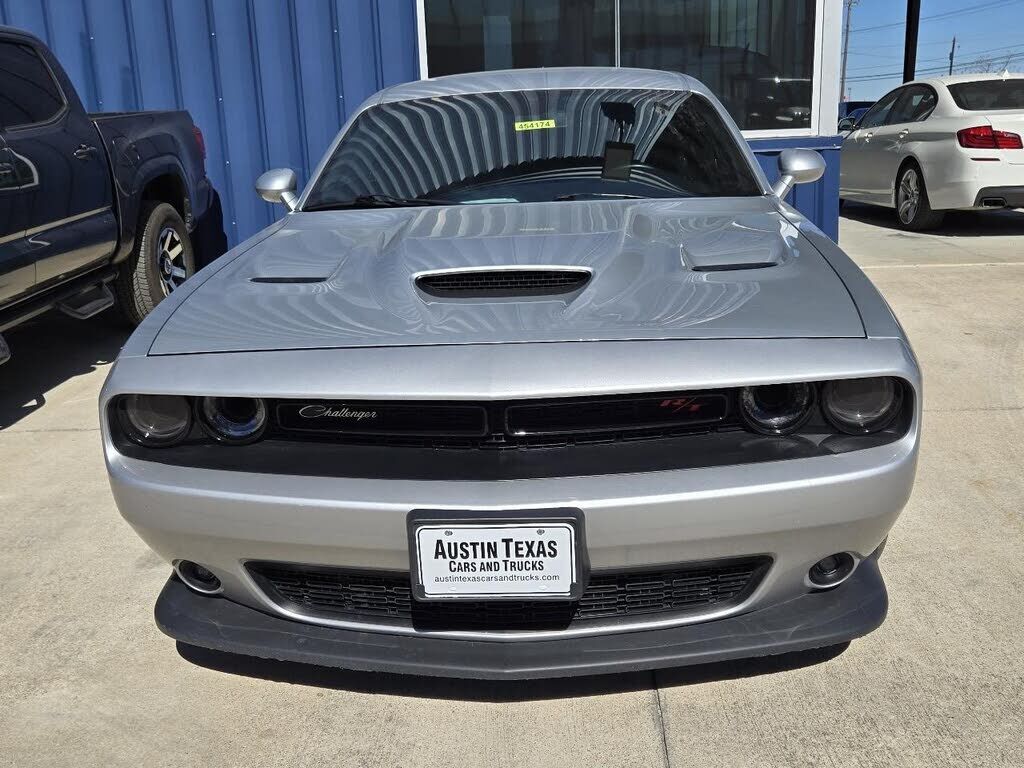 2021 DODGE Challenger