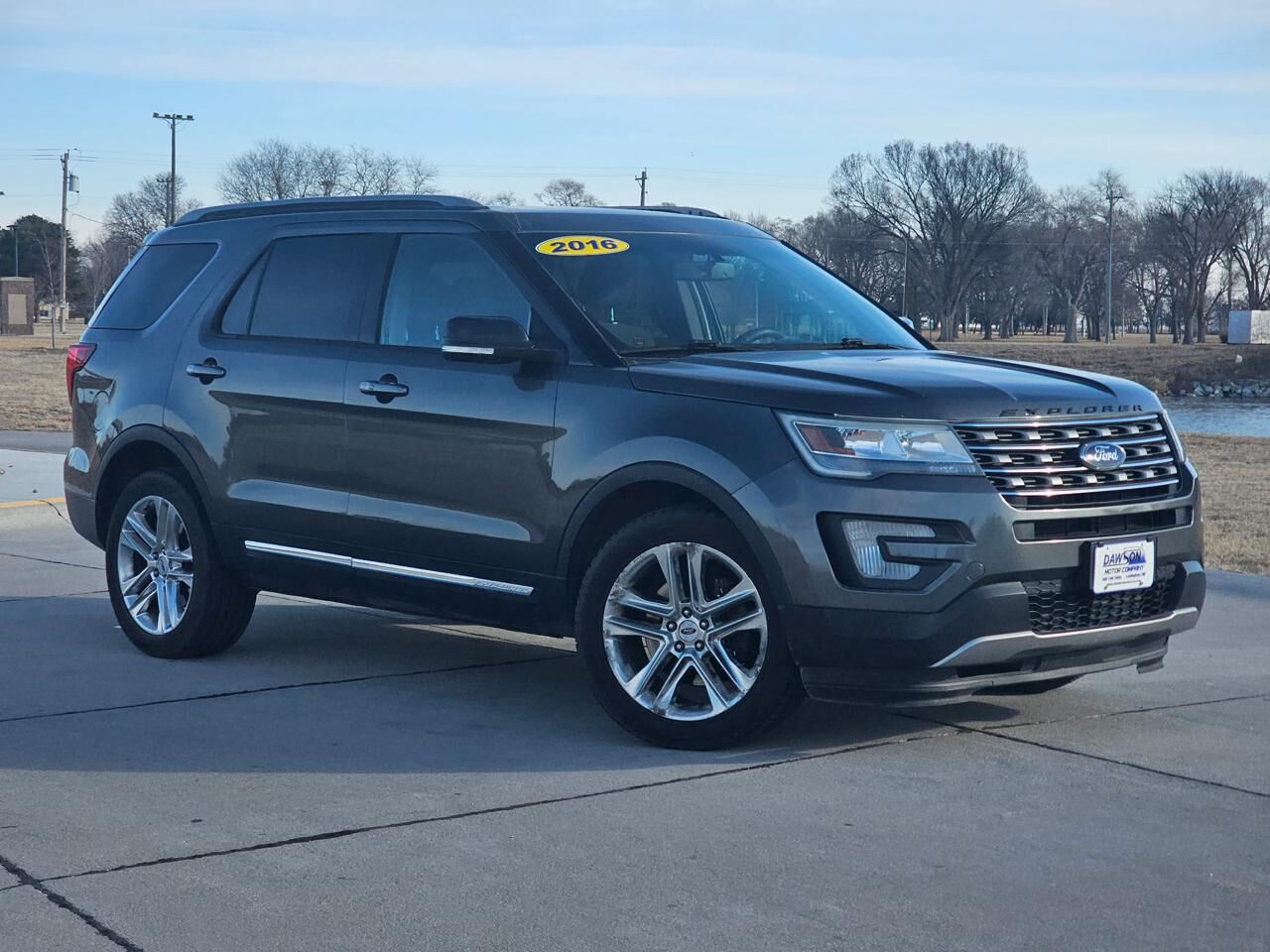2016 FORD Explorer