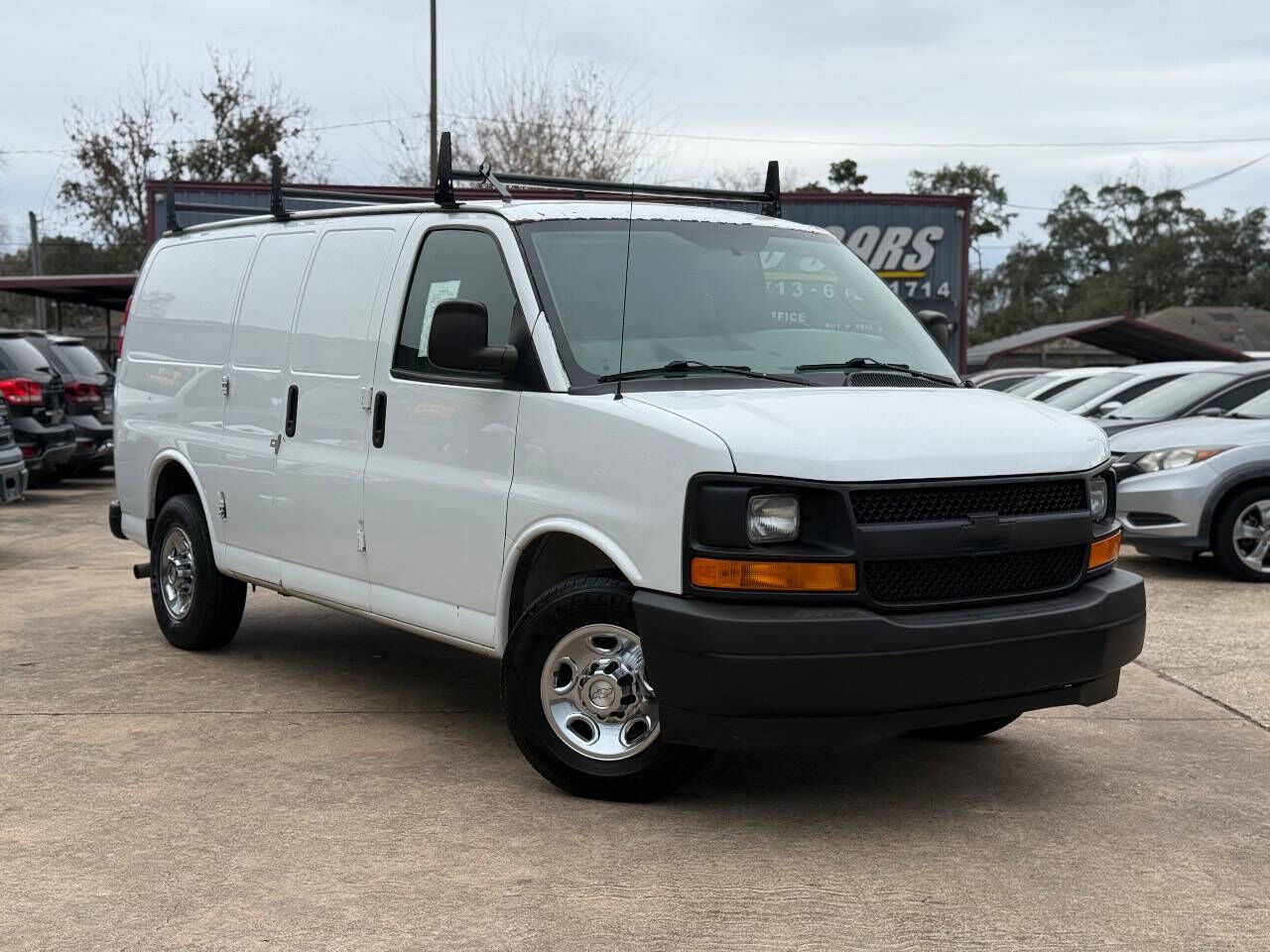2017 CHEVROLET Express