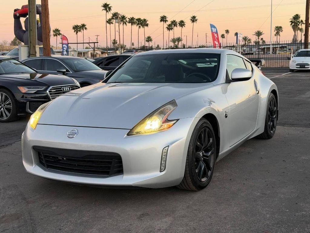 2019 NISSAN 370Z