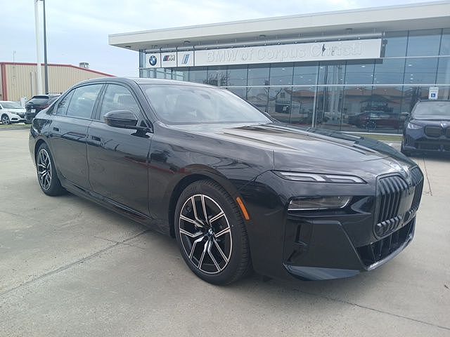 2025 BMW i7