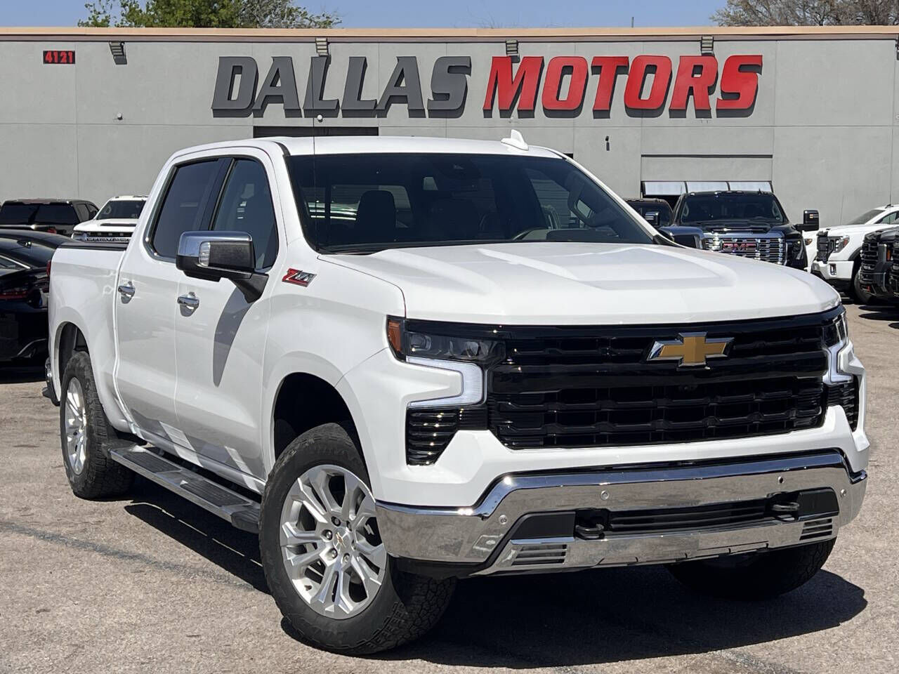 2023 CHEVROLET Silverado
