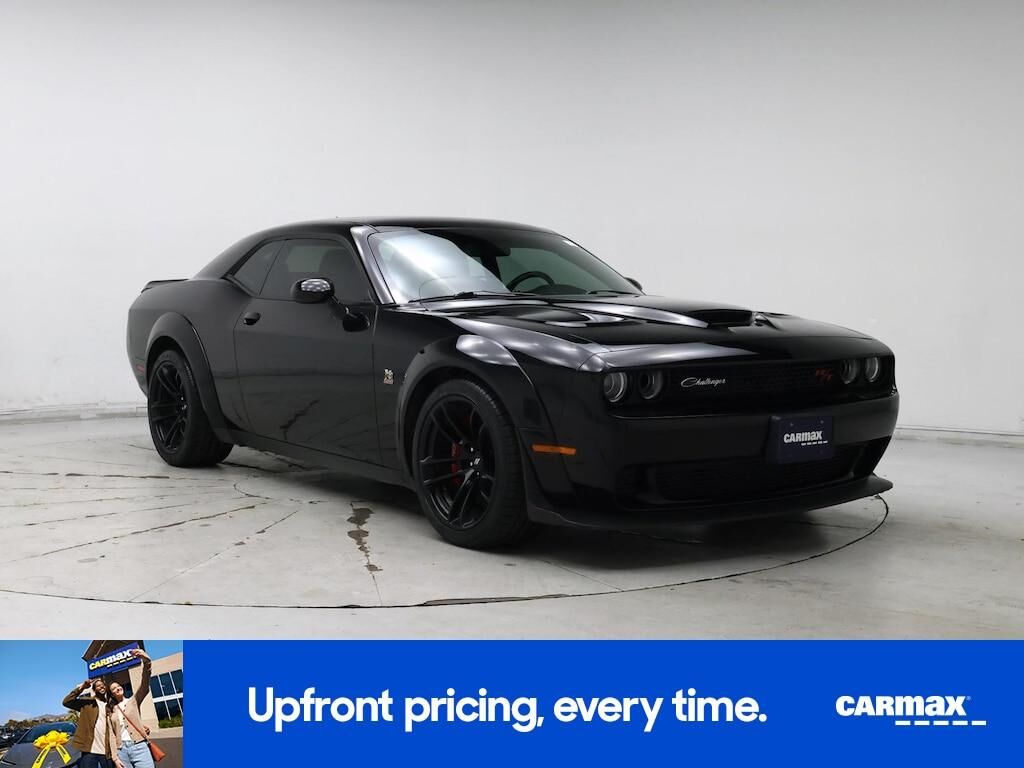 2021 DODGE Challenger