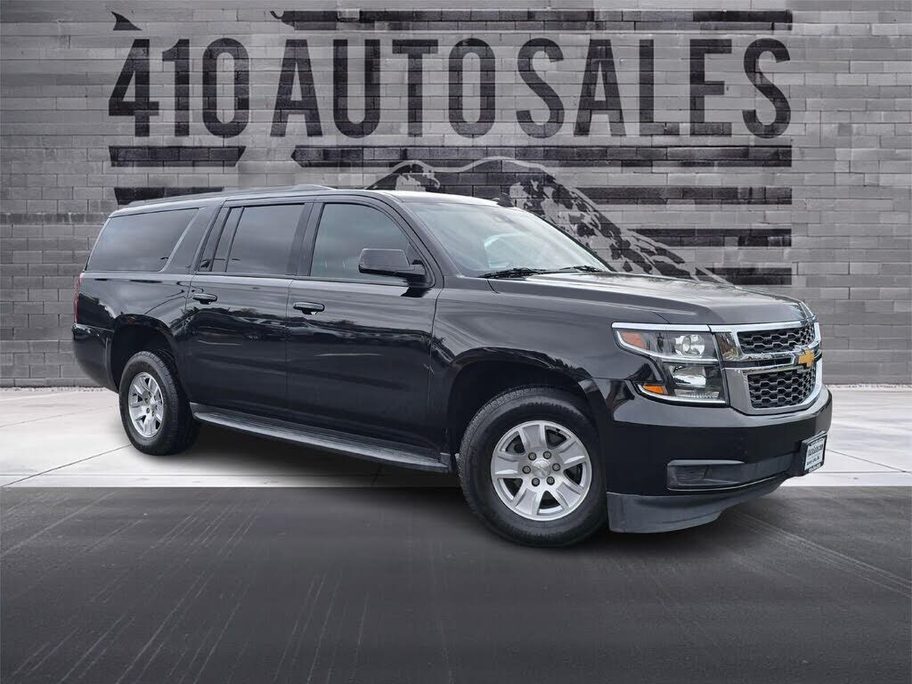 2019 CHEVROLET Suburban