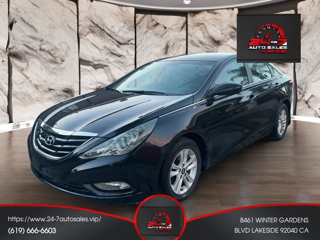 2013 HYUNDAI Sonata