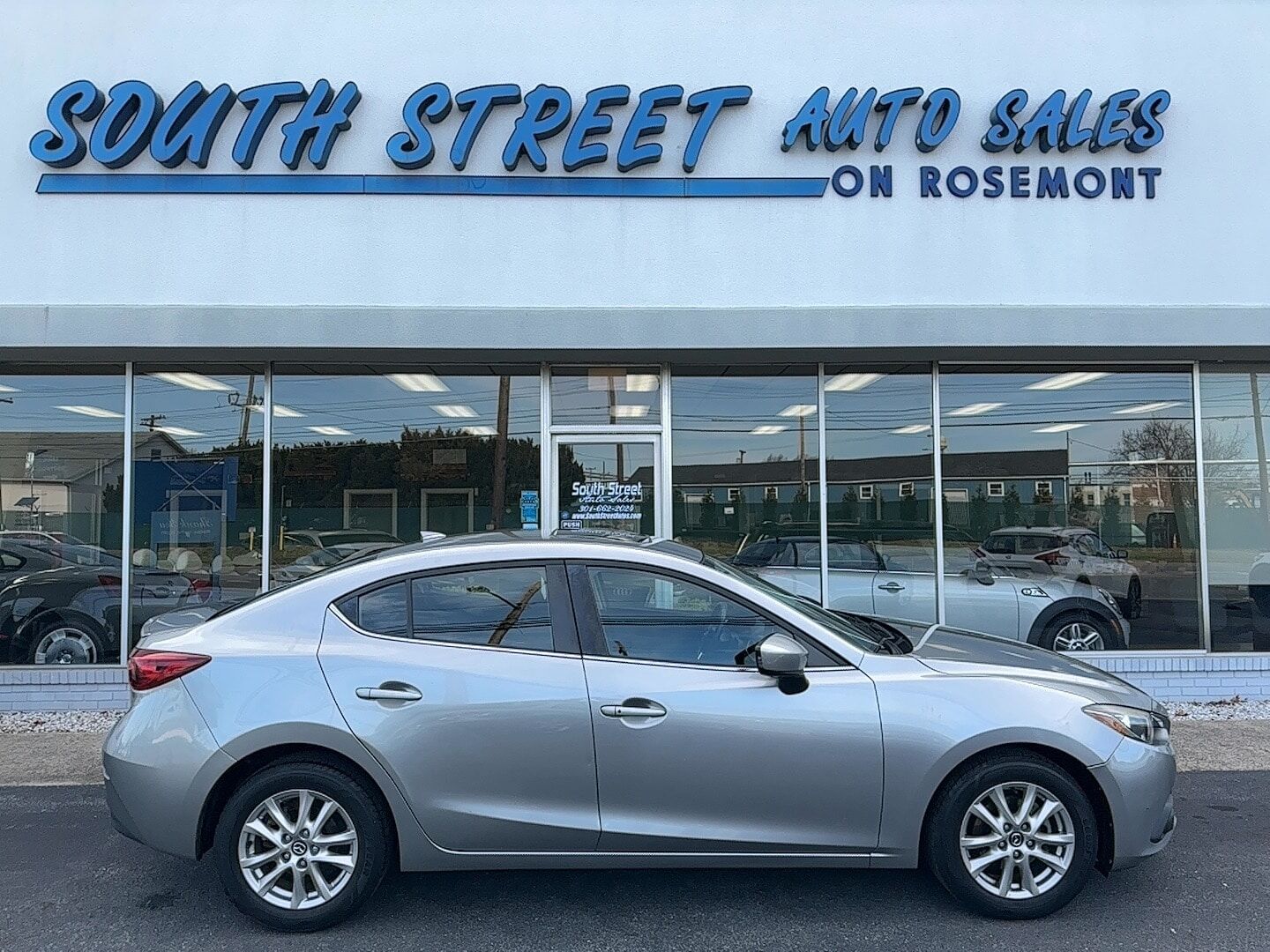2015 MAZDA Mazda3